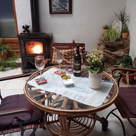 Hostal Rural Marques De Zahara Zahara De La Sierra Extérieur photo