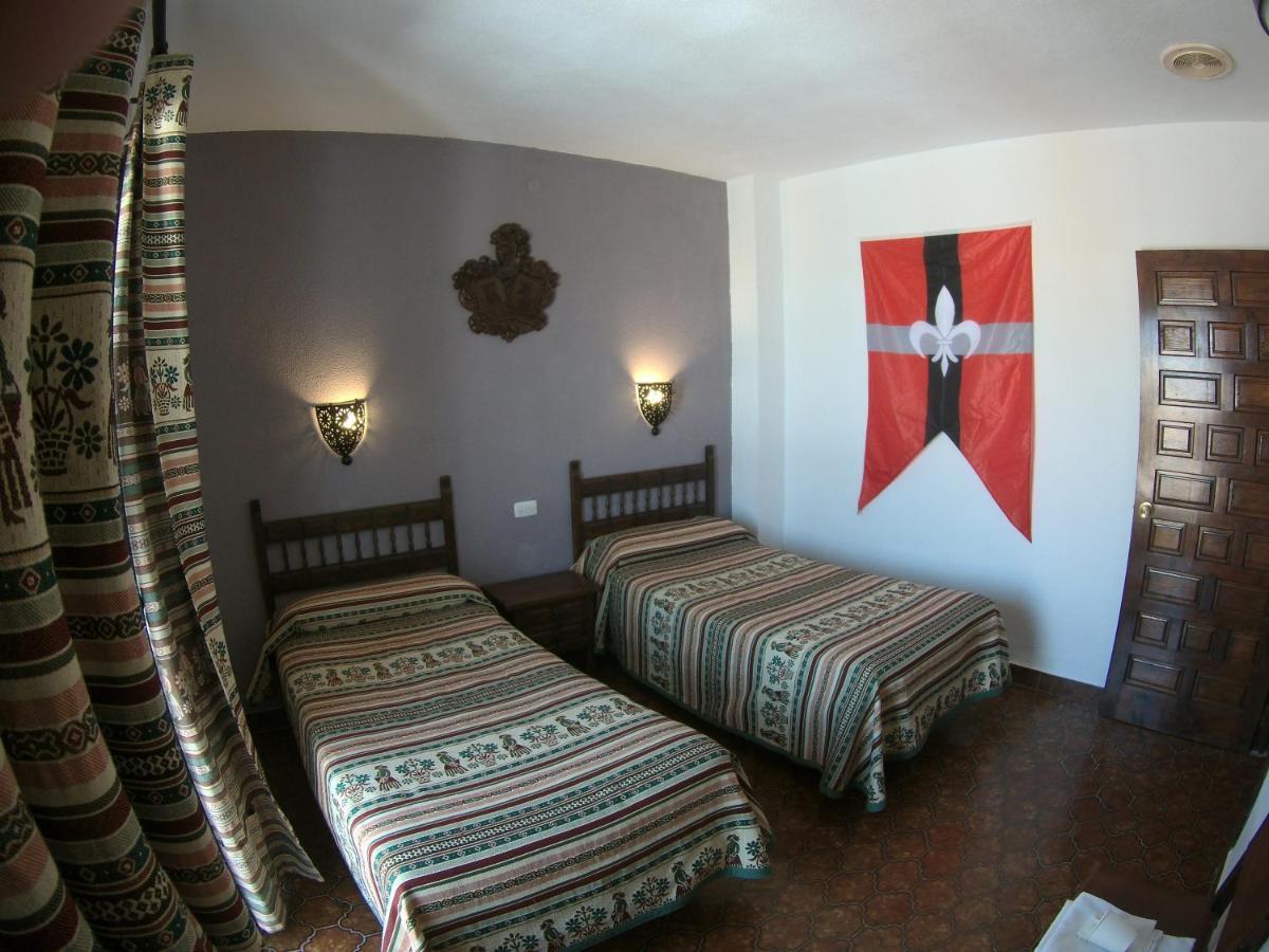 Hostal Rural Marques De Zahara Zahara De La Sierra Extérieur photo