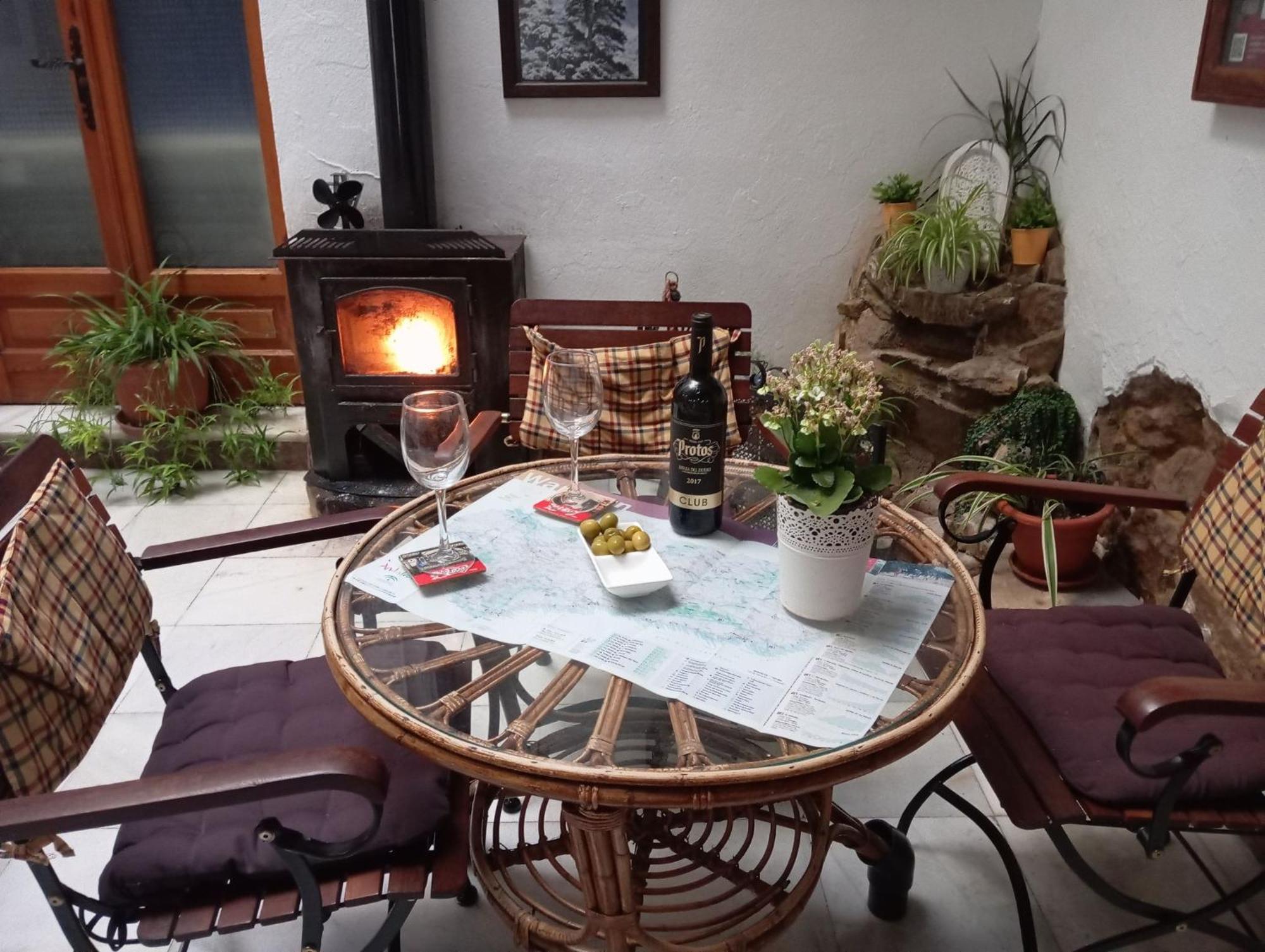 Hostal Rural Marques De Zahara Zahara De La Sierra Extérieur photo